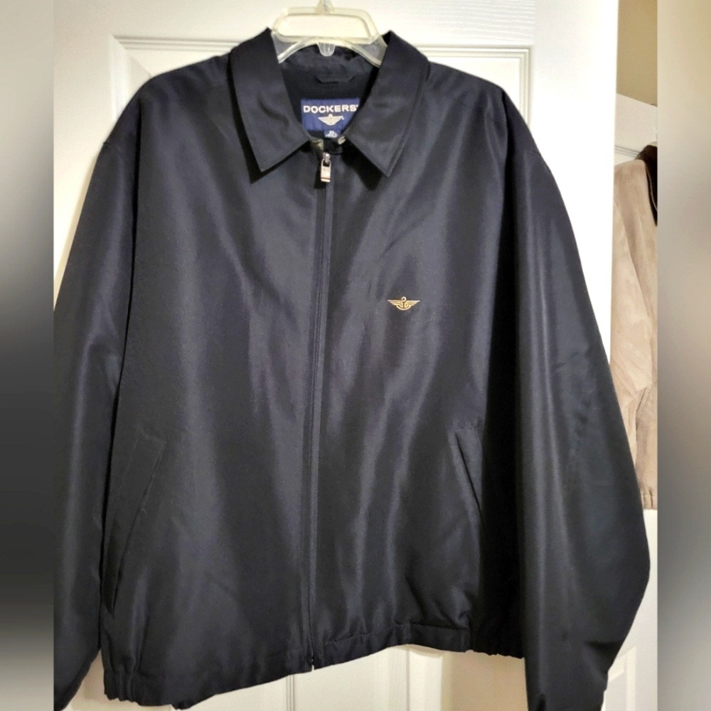 Men's Dockers Black Jacket.